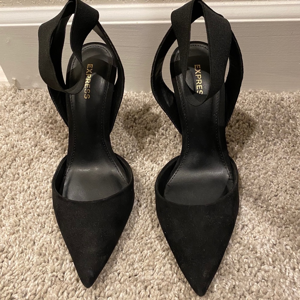 Black Express heels / pumps